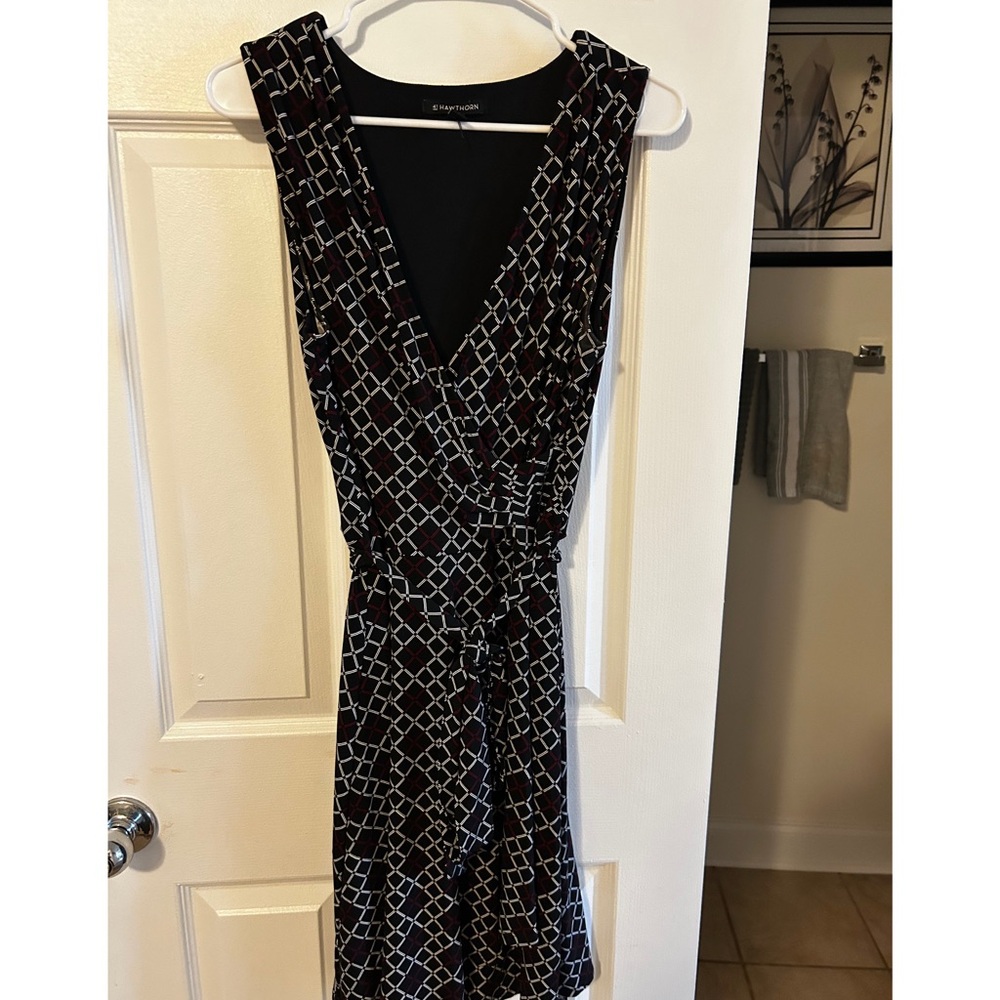 41 Hawthorn Black/White Red Patterned Midi Dress